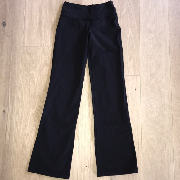 Like new lululemon Astro Pant (Regular) - Picture 5 of 8